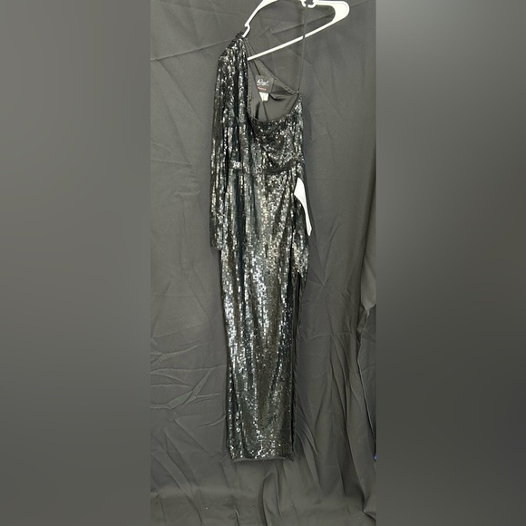 Mac Duggal 10788 NWT SEQUINED ONE SLEEVE COLUMN GOWN - Picture 4 of 9